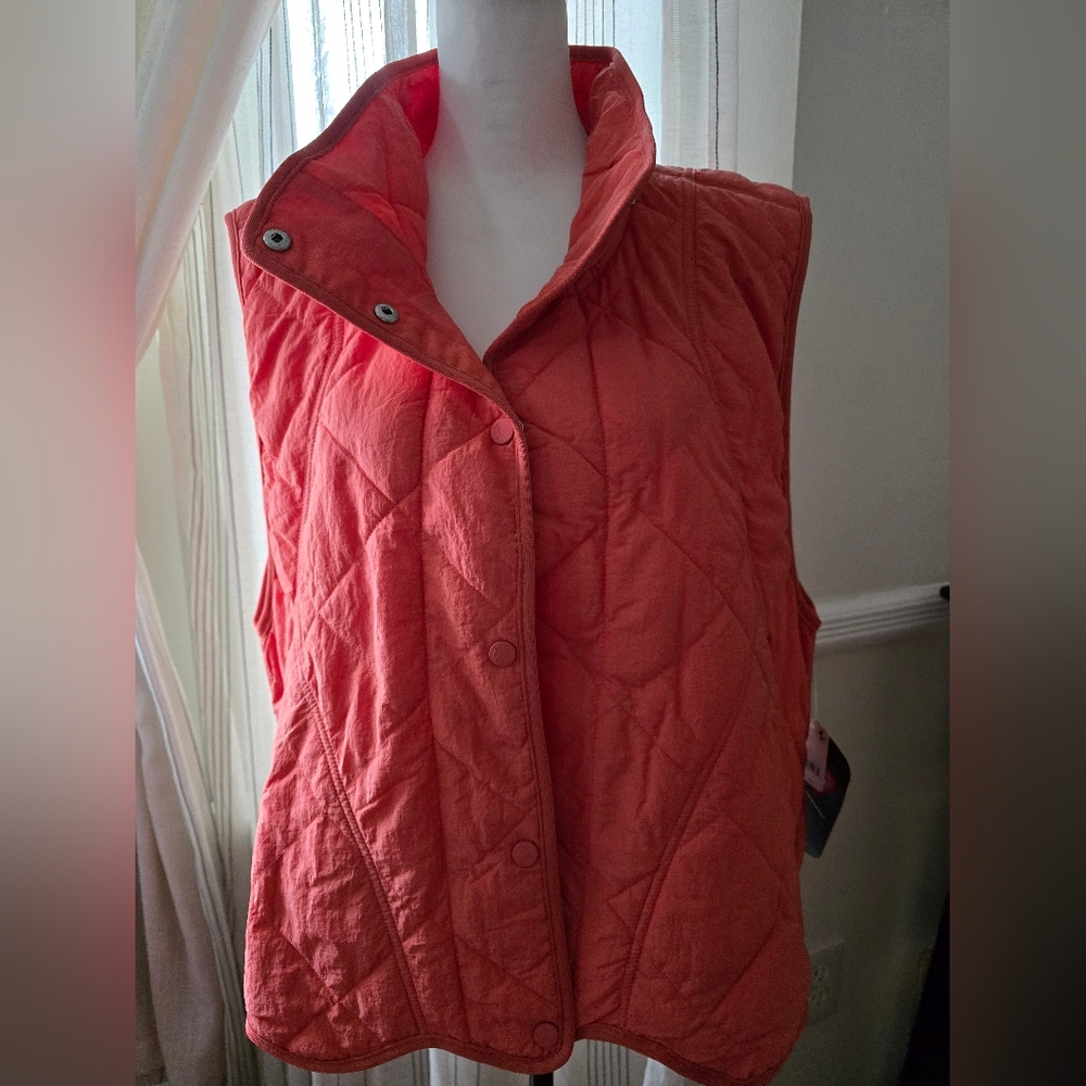 NWT FP Movement Quinn Puffer Vest - Picture 2 of 11